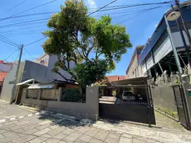 Rumah Strategis & Nyaman di Jl. Adisucipto Km 7, Sleman - Jogjakarta