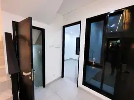 WTS / DIJUAL RUMAH BARU MEWAH di Cluster Catalina Gading Serpong