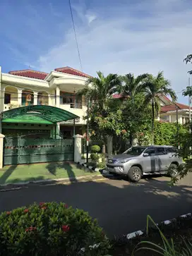 TURUN HARGA Dijual Rumah Secondary Lokasi Di Boulevard Pondok Kelapa I