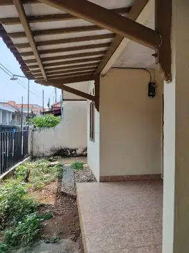 DIJUAL RUMAH KOMPLEK BBD CIMANGGIS DEPOK