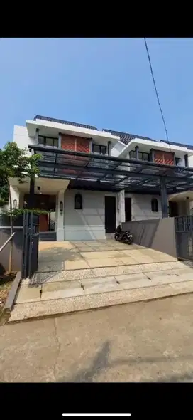 Di jual rumah baru 2 lantai tropical modern siap huni senopati jaksel