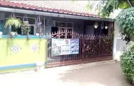 Rumah di jatimurni gg.sadar kec.pondok melati LT.60m garasi mobil