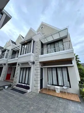 Rumah Siap Huni Baru Dekat Tol Pasteur Komp Elit Setraduta KotaBandung