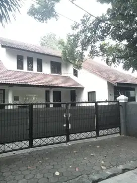 Rumah sederhana Mainroad Sukasari di kota Bandung