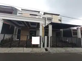 RUMAH GRESS 2 LANTAI KINANTI GAMELAN MARTANEGARA TURANGGA LENGKONG