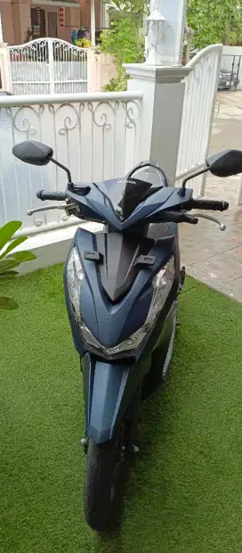 Honda New Beat LED Deluxe CBS ISS 2024 KM 9rb LOW GRESS
