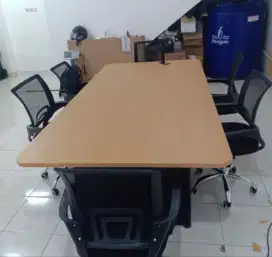 1Set meja rapat kantor & kursi 6unit jaring hidrolik