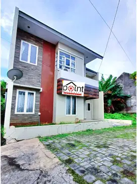Rumah 2 Lt  mini cluster tengah kota solo