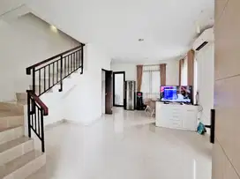 Rumah 2 Lantai Siap Huni di Cluster Provence BSD City Serpong