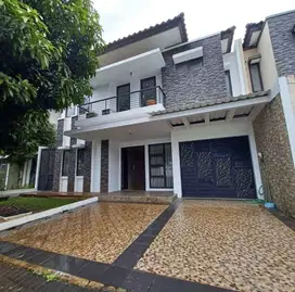 Dijual Cepat Murah Rumah Luas Strategis di Legenda Wisata Cibubur