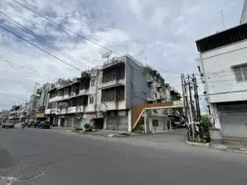 Rumah Ruko di Intikota Medan