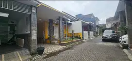rumah mewah lingkungan aman sekali di cengger ayam suhat dkt kampus UB