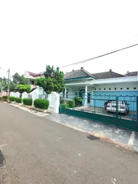 Rumah 1,5 Lantai Bagus Murah Luas Asri di Pondok Kelapa Jakarta Tim