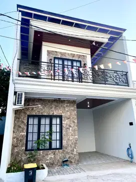Dijual Rumah Design Classic Mewah Dalam Cluster