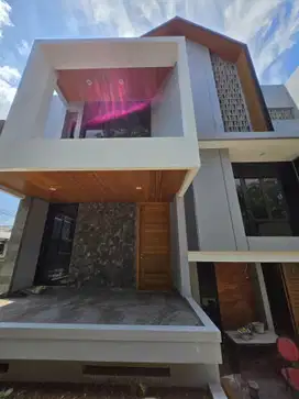 Rumah baru modern hook di cluster Duren sawit Jakarta Timur