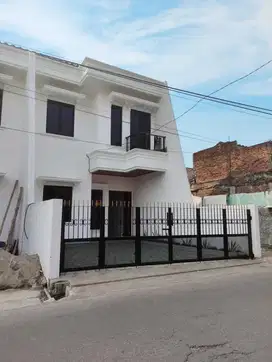 JATIMAKMUR PD GEDE RUMAH  BARU READY SISA 1 UNIT AKSES 2 MOBIL 239