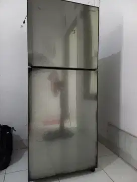 Kulas 2 pintu sharp pemakaian pribadi