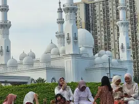ART Serabutan (Menginap)