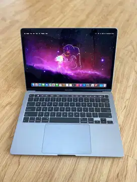 MACBOOK PRO 2020 13”inch i5 16/512 GB MULUS LIKE NEW