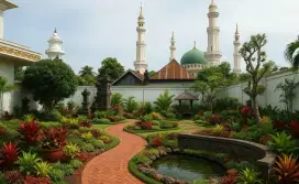 Pembuatan taman