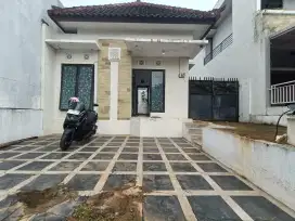 DIJUAL RUMAH  BALE NIRVANA BERGAYA RUMAH BALI DI NGALIAN DEKT BSB CITY
