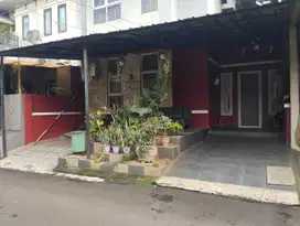 Rumah cantik siap huni dekat stasiun mrt lebak bulus di cirendeu