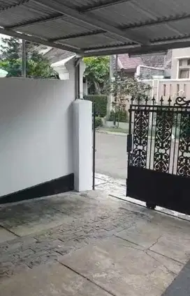 Dijual Cepat Rumah Hommy 1,5 Lantai di Sektor 3 Bintaro Jaya AM-14473
