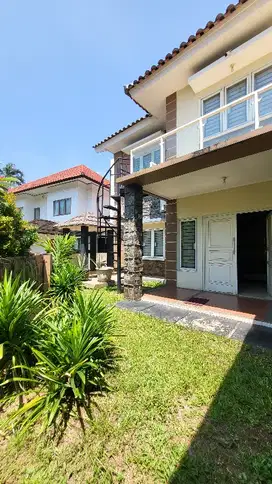 Rumah mewah siap huni di Bsd Puspita Loka Aerpong Tangsel