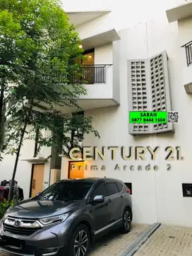 Rumah Fully Furnished dekat statiun di V Town House Ciputat-13120