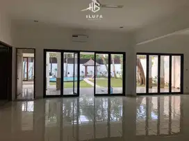 disewakan ruman 4br area kemang dalam lokasi strategis