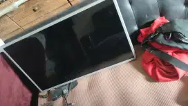 Bekas rasa baru, LG 32 inch 900rb  saja