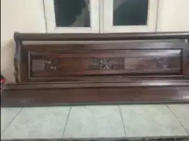 Bupet dan tempat tidur jati