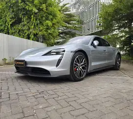 (TDP:350JT) Porsche Taycan 4s Turbo low km 4 s
