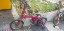 Sepeda lipat 16