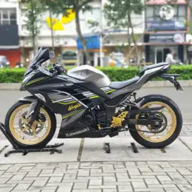 KAWASAKI NINJA 250 FI OLD ABS SE 2017 GREY KM LOW MULUS PAJAK HIDUP