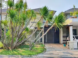 MURAHH! Dijual rumah malibu beach pakuwon city