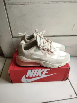 Nike air max 270