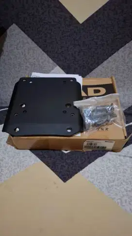 Beacket Box Shad PCX