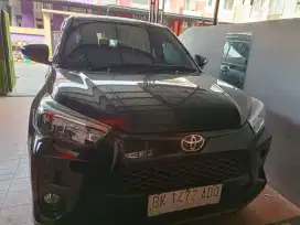 Mobil Raize seperti baru