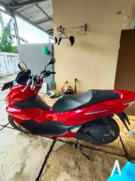 Honda PCX Cbs 2023 Glossy Like New