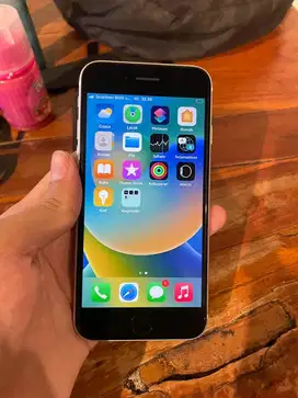 Iphone se 2020 64gb