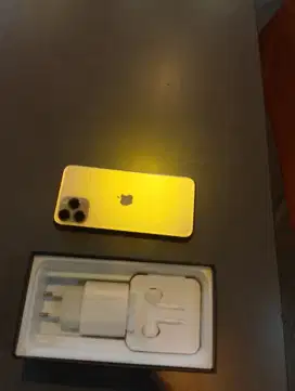 Iphone 11 pro 256gb like new