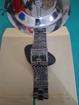 Jam tangan branded 
Rovina quartz 9475-R stainless steel back 
Limited