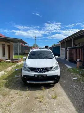 Dijual Grand Livina X gear 2015