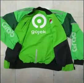 Baru..Jaket Ojl GB dan Go timbal balik hijau kondisi : Baru
