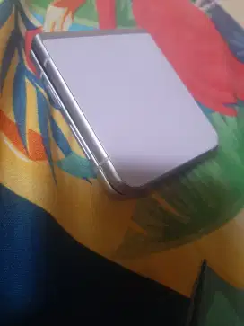Samsung flip 3 RAM 8GB