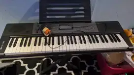 Keyboard belajat piano