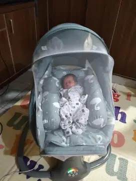 Ayunan bayi elektrik