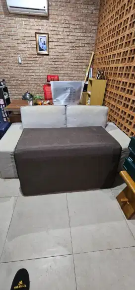 Sofa + Baby Bed
