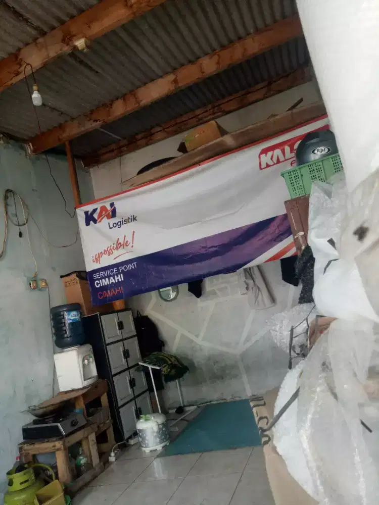 Modal sim a nyari loker